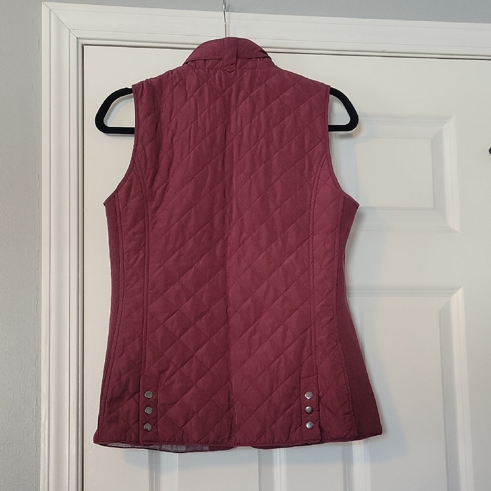 41 Hawthorn Burgundy Quilted Vest - Picture 4 of 4